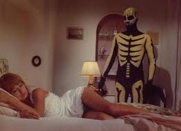 Why 'dumb broads' are better off dead